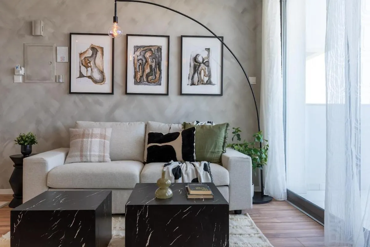 Luna - Homely Studio W Balcony In Larnaca Cyprus